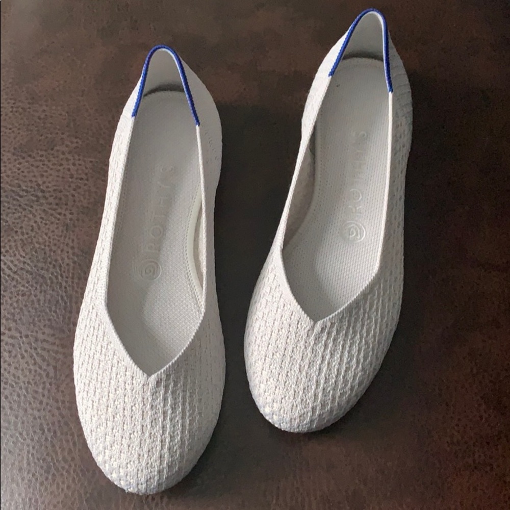 Rothys size 8 Salt Honeycomb Flats